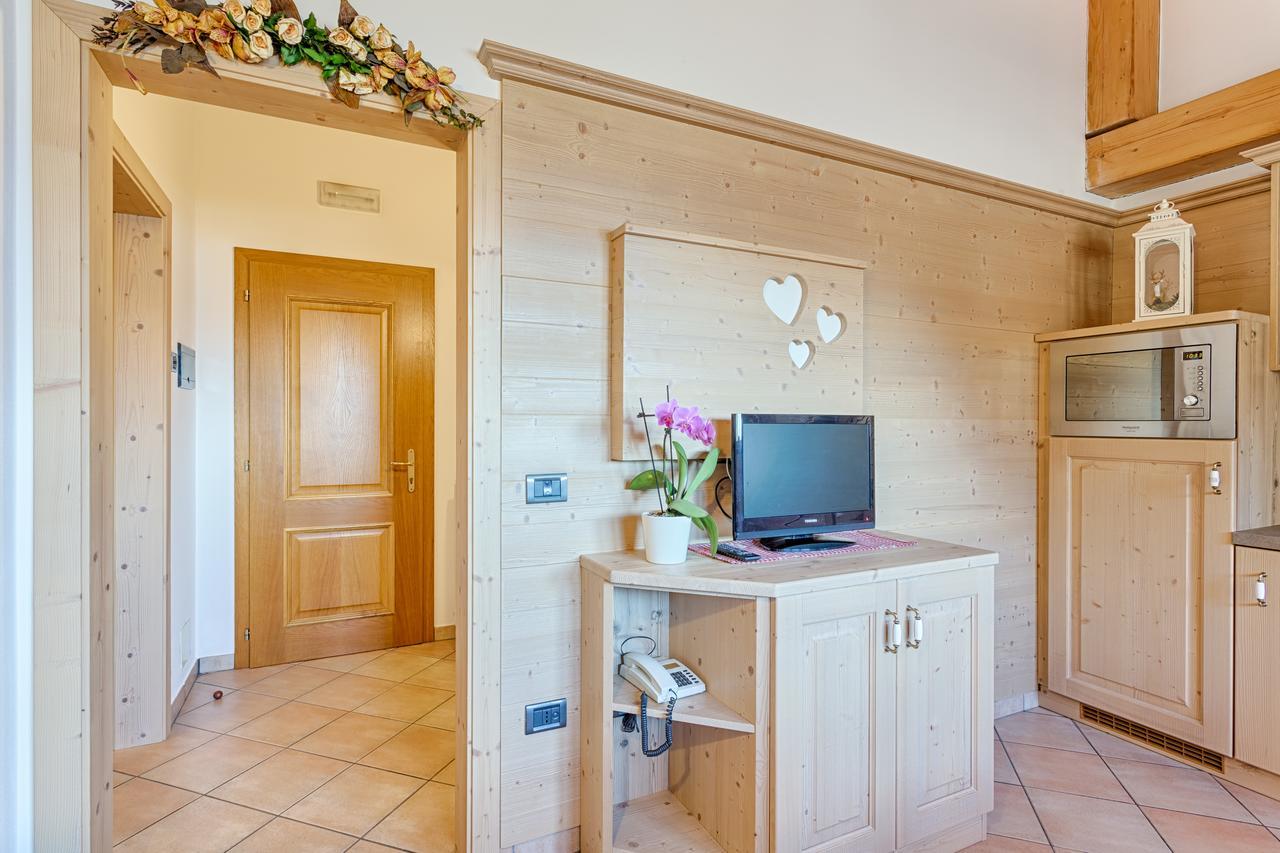 Residence Ronchi Molveno Luaran gambar